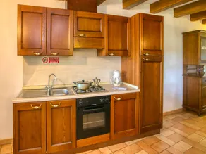 Chalet in SantAngelo near Metauro Valley - Image 3