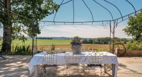 Demeures & Châteaux Le Clos Luly - Image 3