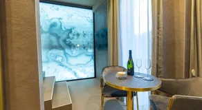 GOLD SUITE&SPA - Image 4