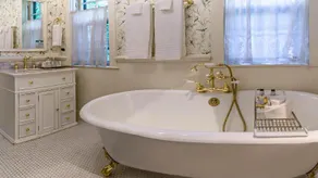 McCall House Boutique Inn - Image 5