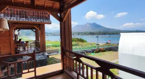 Villa Kedisan Lakeview - Image 2