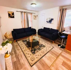 Natvy Alpha Suite - 3 Bedroom - Image 4