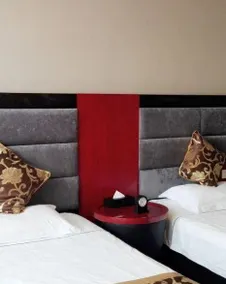 Tianjin Yihai Pearl Hotel - Image 4