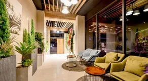 Blanc Business Hotel - Image 3