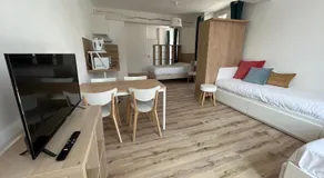 Appart'hôtel La Suze sur Sarthe - Image 2