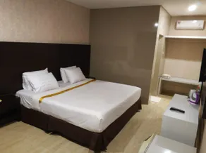 Hotel Sinar 2 - Image 2