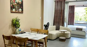 Aura Beachfront Hotel - Apartment - Image 5