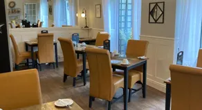 Abbey Court Guest House - Image 2