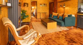 Kingswood Lodges - Image 4