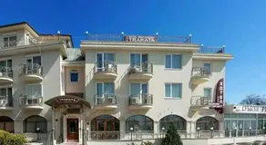 Hotel Trakata-Sea View and Free Parking - Image 3