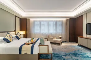 Suzhou Center Hotel - Image 2