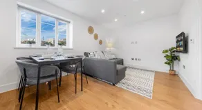 Stylish Stay Nine Elms Vauxhall 1 Bedroom Apartment near London Eye - Image 5