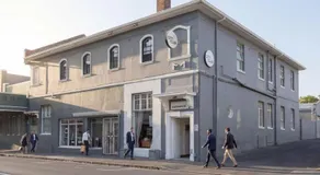 The City Club - Image 5