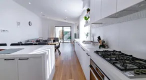 Luxury home away from home - Image 2