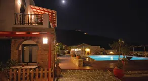 Paradisia Suites - Image 3