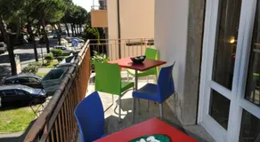 B&B Gate 52 - Image 3