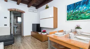 Villa Broglia House - Image 3