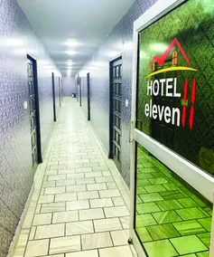 Hotel Eleven 11 by OYO Rooms - Image 2