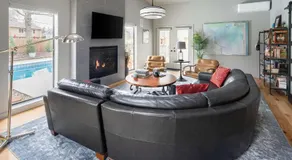 Luxe 3000sqft Heated Pool Oasis in Kansas City - Image 3
