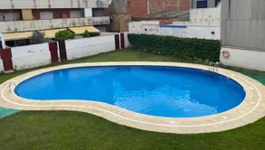 Apartamento con terraza y piscina en Malgrat de Mar - Image 5