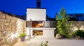 Luxury apartment Hyperion with private pool and garden - Image 5