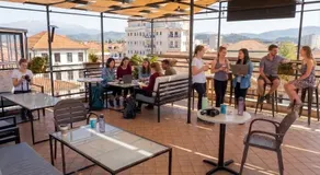 Scodrinon Hostel - Image 5