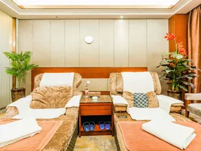 Vienna Hotel Dongguan Tangxia Guanlan Lake Golf Club - Image 5