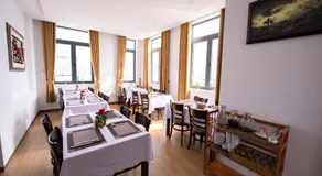 Dac Tin Luxury Hotel - Image 2