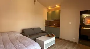 la cabane de la plage au milieu des pins parking privé 300m de la plage - Image 2
