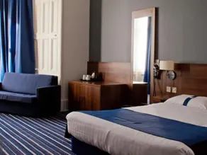 Piries Hotel - Image 4