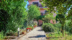Apartments Marinici Rijeka - with Private Parking - Image 4