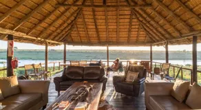 Crocodile Bridge Safari Lodge - Image 2