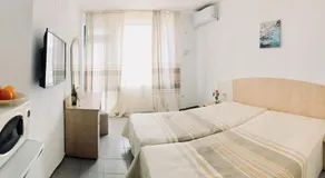 Alba Family Club Hotel - Image 2