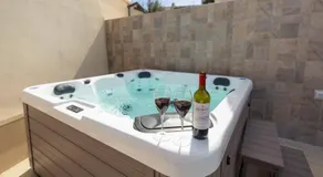 Villa Lorella - private pool, jacuzzi by Homely - Image 3