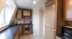 12 Bradford Old Town Swindon, 2 Bedroom, Sleeps 5, Free Secure Parking, Wifi, Long Stay Disc - Image 5