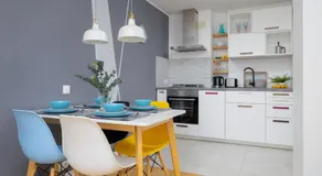 Belwederska Apartment with Balcony Next to Promenade Park by Noclegi Renters - Image 4