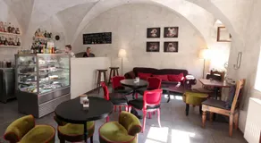 Gavalier Design Rooms - Image 5