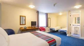 Travelodge Perth A9 - Image 4