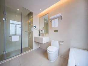 Vienna International Hotel Jingzhou New World - Image 2