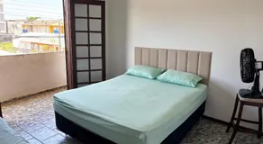 Amplo apartamento próximo ao mar, Praia de Leste - Image 2