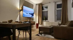 Sonnen Resort mit Balkon, 2 Schlafzimmer und mehr - Image 2