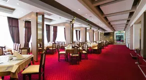 Paradise SPA Hotel - Image 2