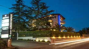 Boutique Hotel e Spa Città Bianca - Image 2
