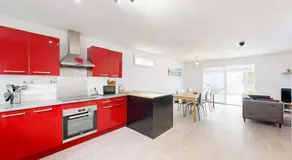 Agréable appartement convivial et familial avec terrasse | Idéal pour le télétravail | Avec animaux bienvenus - Image 3