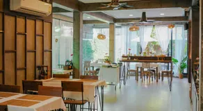 Buri Gallery House - Image 4