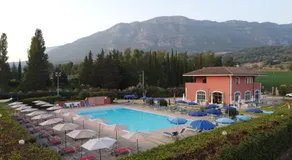 Villa Cilento, PISCINA CAMERE APPARTAMENTI & RISTORANTE - Image 4