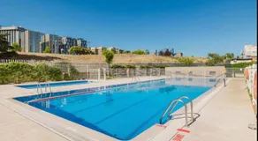 Modern apartment Near city center, Airport, Metro - Image 2