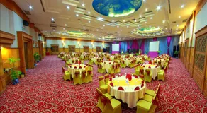 Rocky Plaza Hotel Padang - Image 3