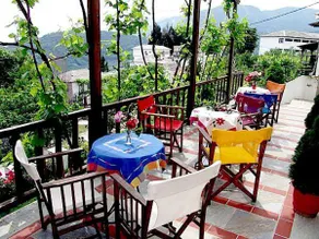 Guesthouse Rousis - Image 3