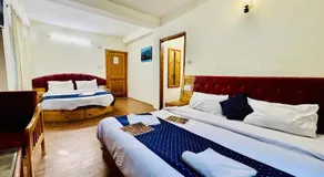 RV's Urban Nest - The City center Hotel - Image 2
